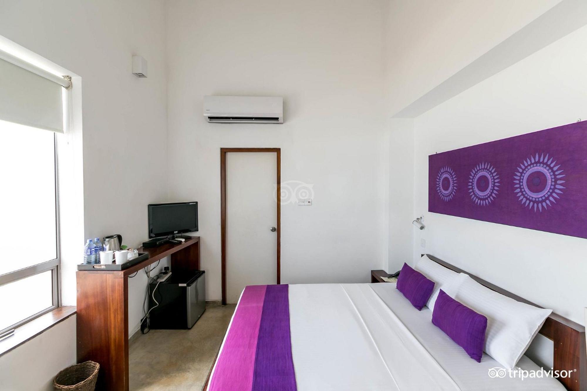 The Ocean Front By The Serendipity Collection Colombo Extérieur photo