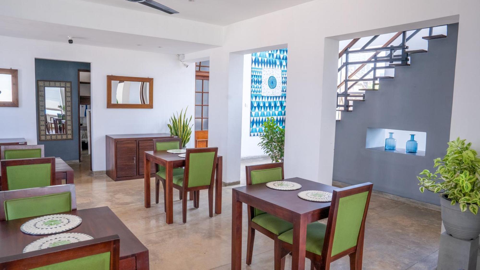 The Ocean Front By The Serendipity Collection Colombo Extérieur photo
