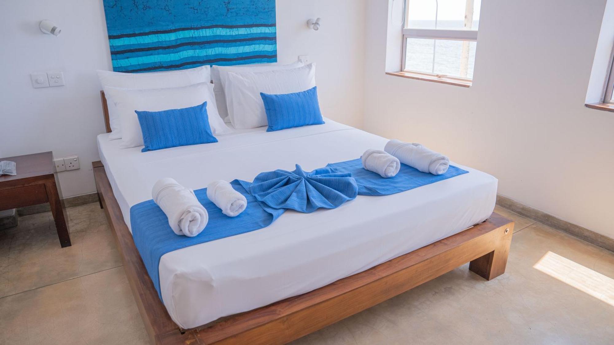 The Ocean Front By The Serendipity Collection Colombo Extérieur photo